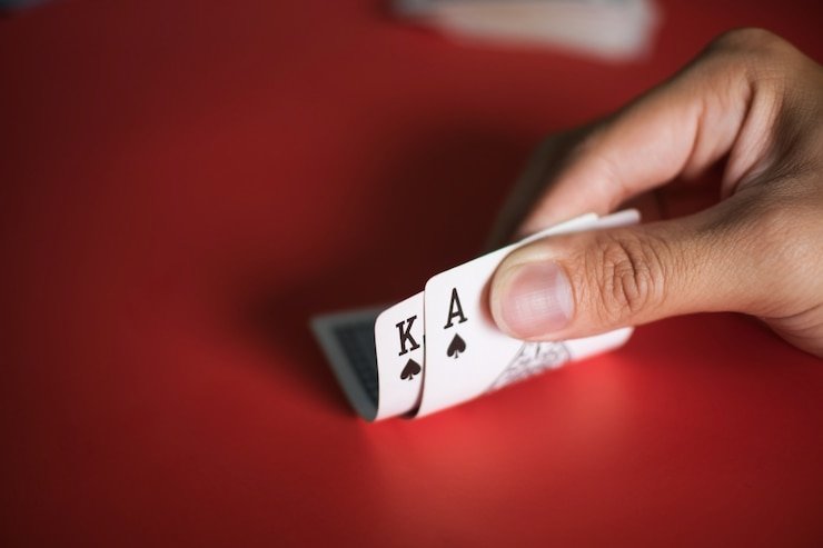 Tampilan proses instalasi aplikasi resmi yunanitoto pada perangkat seluler